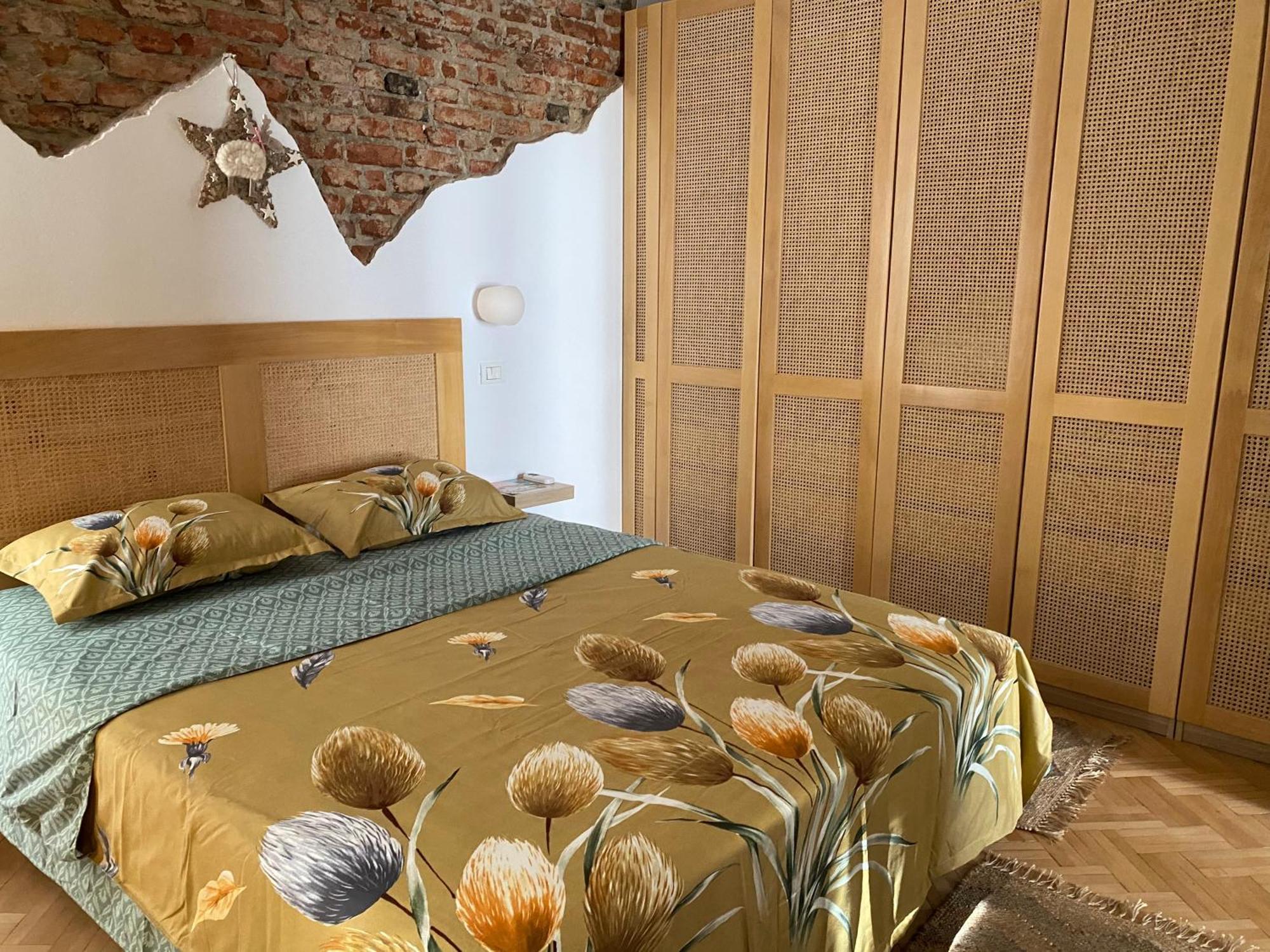 Sweet Cozy Ultracentral Craiova Exterior photo